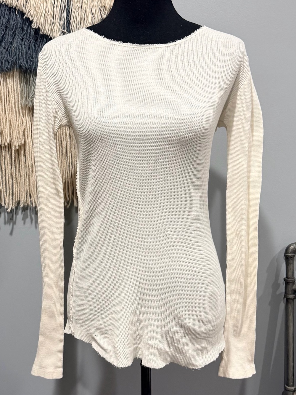 Vince Pima Cotton Thermal Knit Top Ivory Small Raw Edge Long Sleeve Luxury Basic